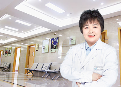 萬麗霞 精神科主任